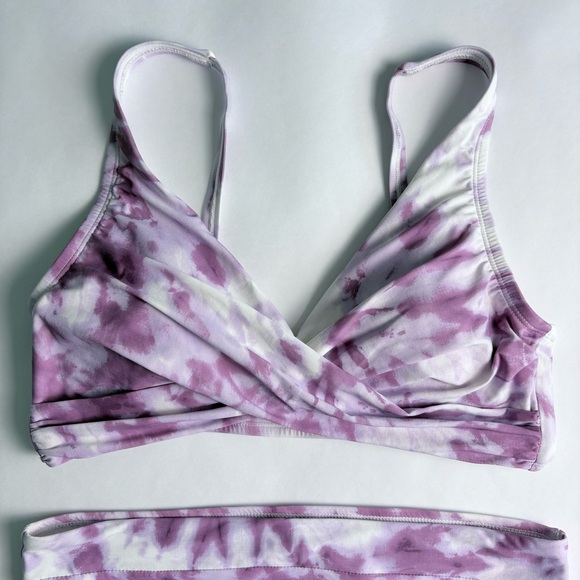 Fresh Water Brand - Purple and White High-Waist Tie-Dye Bikini Set Wome's size M - Picture 5 of 9